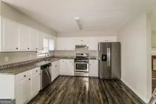 6024 S Deshon Ct, Lithonia, GA 30058 - Photo 8