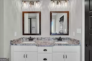 426 Burlington Dr, Lizella, GA 31052 - Photo 16