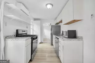 627 W 48th St, Savannah, GA 31405 - Photo 16