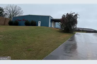 128 Gordon Commercial Drive, Lagrange, GA 30240 - Photo 1