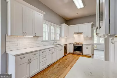 19 McDonough Street, Hampton, GA 30228 - Photo 2