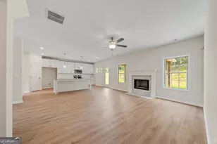 623 Bohannon Rd, Grantville, GA 30220 - Photo 6