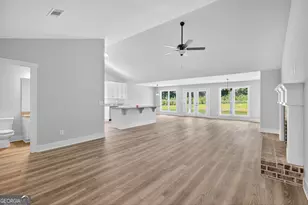 3245 Broadnax Mill Rd, Loganville, GA 30052 - Photo 4