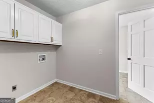 550 Davis Rd, Fayetteville, GA 30215 - Photo 24