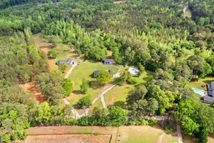 550 Davis Rd, Fayetteville, GA 30215 - Photo 4