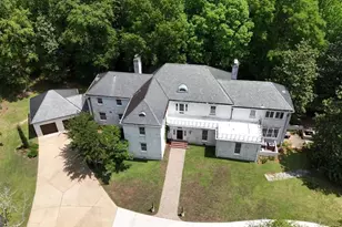 1464 Twin Pines Dr, Macon, GA 31211 - Photo 1