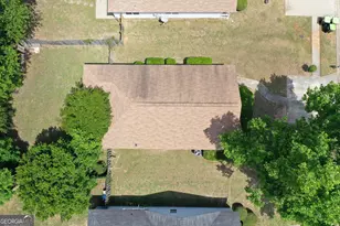 302 Kensington Cir, Warner Robins, GA 31093 - Photo 18