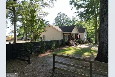 1061 South Lake Drive, East Dublin, GA 31027 - Photo 10