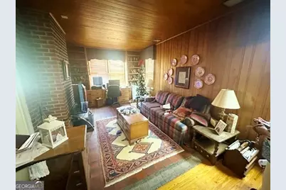 327 W Church Street, Swainsboro, GA 30401 - Photo 10