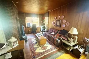 327 W Church St, Swainsboro, GA 30401 - Photo 10