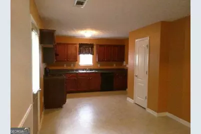 4368 Rocky View Drive, Forest Park, GA 30297 - Photo 6