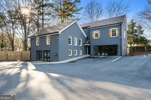 210 W Crossville Rd, Roswell, GA 30075 - Photo 1