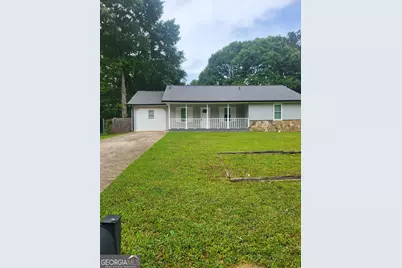 324 Cynthia Court, Jonesboro, GA 30238 - Photo 2