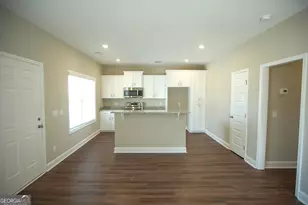 127 Avalon Trace, Statesboro, GA 30458 - Photo 4