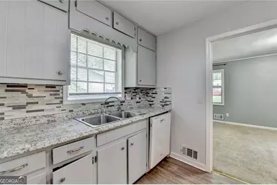 6419 Danbury Lane, Norcross, GA 30093 - Photo 14