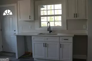 1891 Connally Dr, East Point, GA 30344 - Photo 18