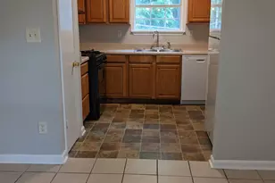 6260 Marbut Farms Terrace, Lithonia, GA 30058 - Photo 6