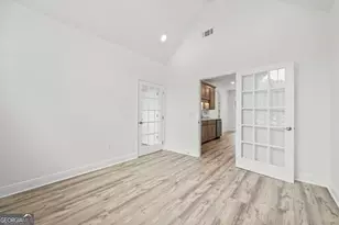 124 Cinder Hill Dr, Brunswick, GA 31523 - Photo 6