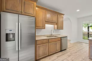 124 Cinder Hill Dr, Brunswick, GA 31523 - Photo 8