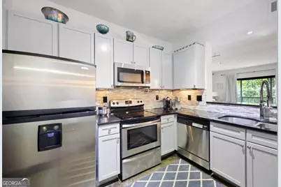 1250 Parkwood Circle SE #3001, Atlanta, GA 30339 - Photo 2