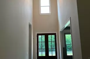 5907 SW Bunting Ln SW, Atlanta, GA 30331 - Photo 2