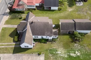 298 S Main St, Baxley, GA 31513 - Photo 46