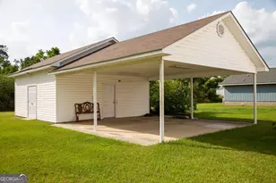 298 S Main St, Baxley, GA 31513 - Photo 4