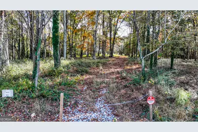 947 Sheppard Road, Stone Mountain, GA 30083 - Photo 16