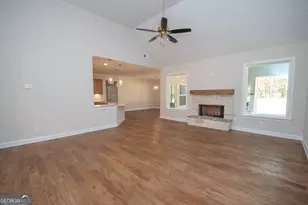 49 Durham Ests Dr, Sharpsburg, GA 30277 - Photo 8