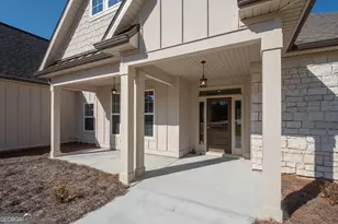 49 Durham Ests Dr, Sharpsburg, GA 30277 - Photo 2