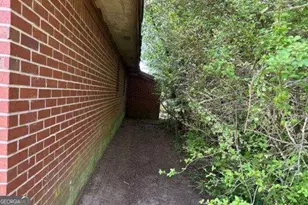 307 E Hobson St, Sylvester, GA 31791 - Photo 4