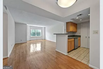 4106 Chastain Park Court NE, Atlanta, GA 30342 - Photo 14