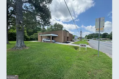2764 Highway 411 SE, Fairmount, GA 30139 - Photo 2