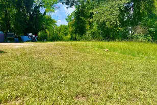 254 Forest Ave, Macon, GA 31201 - Photo 1