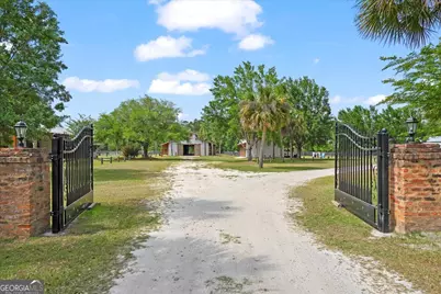 1330 Sr-110, Waynesville, GA 31566 - Photo 8