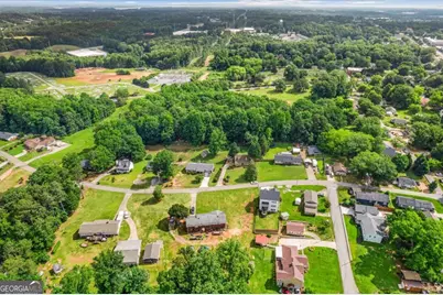 150 Wilbanks Street, Buford, GA 30518 - Photo 4