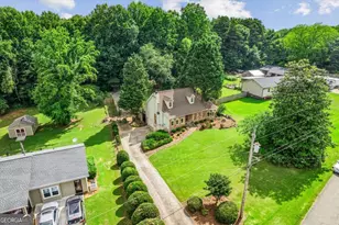 150 Wilbanks St, Buford, GA 30518 - Photo 2