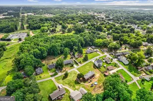 150 Wilbanks St, Buford, GA 30518 - Photo 6