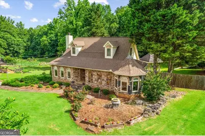150 Wilbanks Street, Buford, GA 30518 - Photo 1
