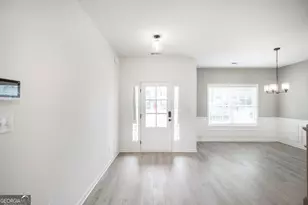 212 Meadows Ln, Bonaire, GA 31005 - Photo 10