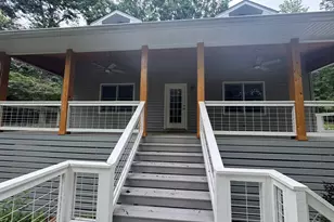 749 Sunflower Dr, Hartwell, GA 30643 - Photo 2