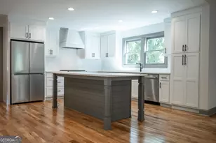 215 Holman Ave, Athens, GA 30606 - Photo 8