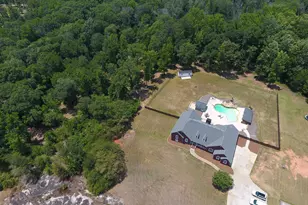 1015 N Walker's Mill Rd, Griffin, GA 30223 - Photo 2