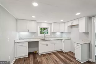 399 N Chestatee St, Dahlonega, GA 30533 - Photo 22