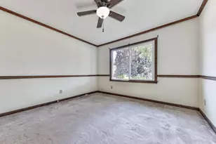 14 Town and Country Dr, Cartersville, GA 30120 - Photo 12