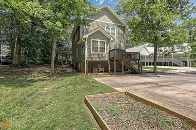 643 Washington Street, Clarkesville, GA 30523 - Photo 6