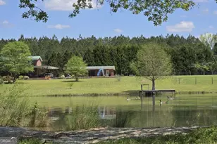 947 Bellhouse Rd, Macon, GA 31217 - Photo 1