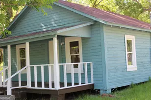 311 W 11th St, Tifton, GA 31794 - Photo 1