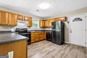 5724 Amalfi Way, Douglasville, GA 30135 - Photo 2