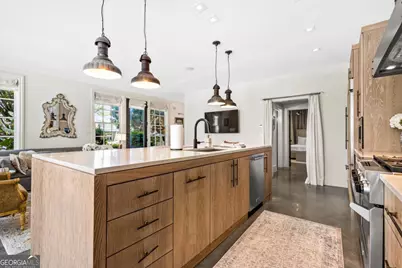 2067 Telfair Circle #UNIT A&amp;B, Atlanta, GA 30324 - Photo 44